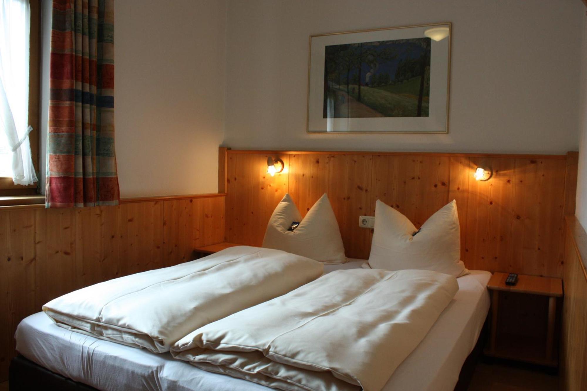 Hotel Garni Otto Huber Oberammergau Exteriör bild