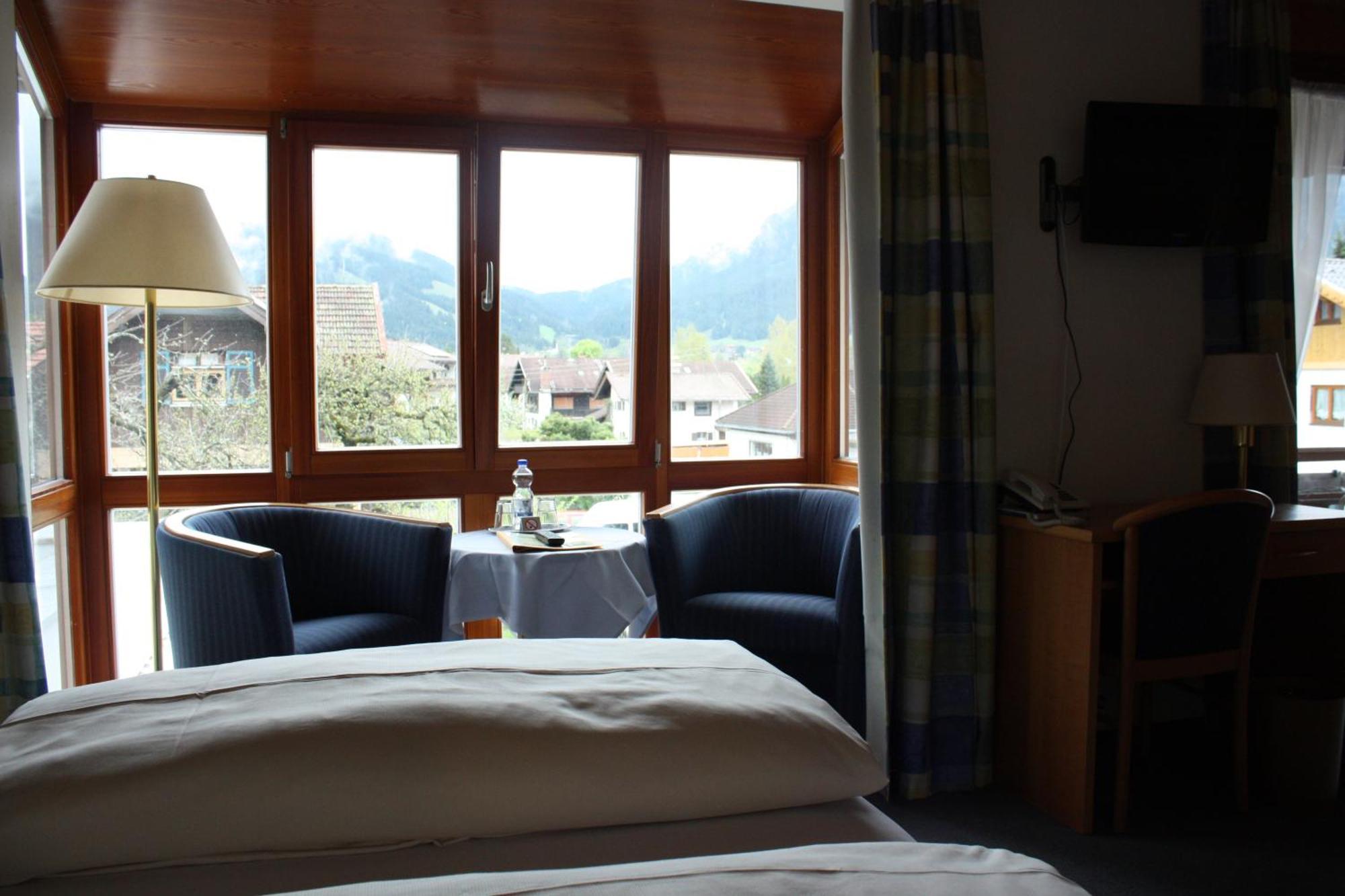 Hotel Garni Otto Huber Oberammergau Exteriör bild